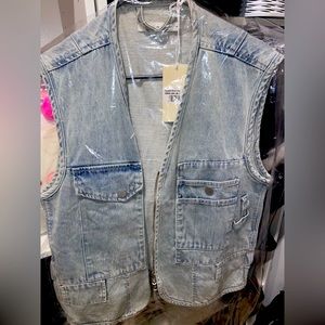 Mnml denim vest